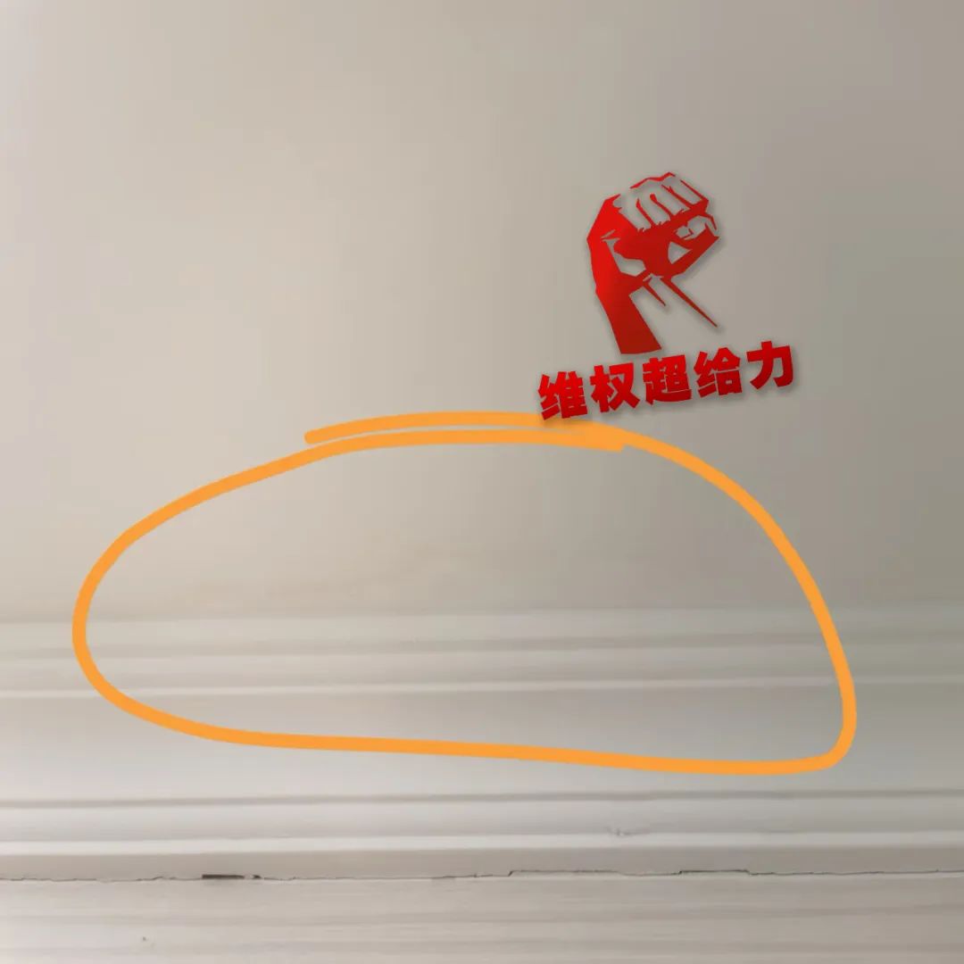 DƬ